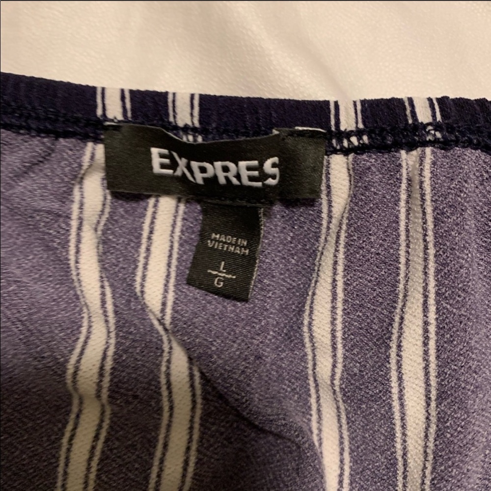 Express Off the Shoulder Top - Picture 4 of 4